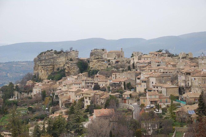 A Day in Provence Small Group Tour from Marseille - Pont du Gard: Roman engineering you can walk beside