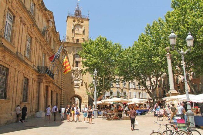 Aix en Provence & Cassis Private Tour with Official Tour Guide ! - St. Sauveur Cathedral Plus Aix Photo Stops