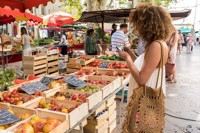 Arles, Les Baux and Saint Remy de Provence from Marseille - Arles: where the Van Gogh trail meets Roman big-stones