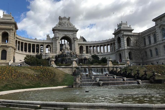 Authentic visit of Marseille - Palais Longchamp: the water tower that looks like it belongs in a grand story