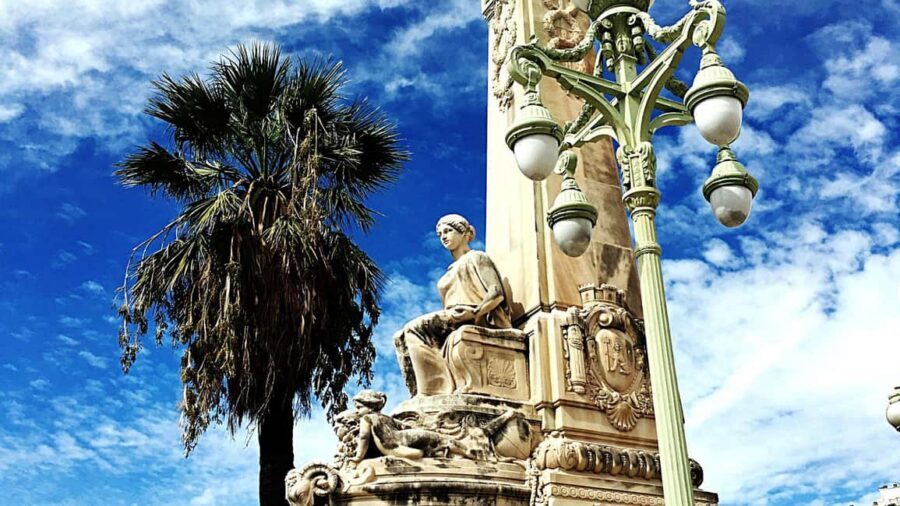 Best of Marseille: Private Walking Tour with a Local - Bouillabaisse and Provençal markets: turning tips into a real plan