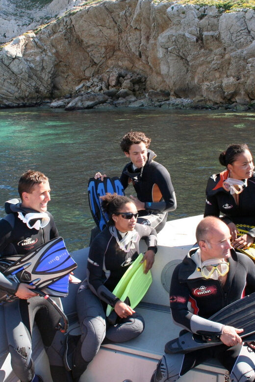 Calanques National Park Snorkel and Scuba Dive - Gear-up at Aquadomia: what you’ll put on before you hit the water