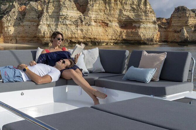 Catamaran cruise in the Frioul Archipelago in Marseille - Getting to Corbières Port Services (and avoiding the wrong dock)