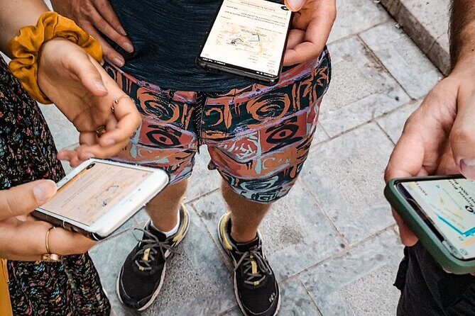 Discover Marseille while escaping the zombies! Escape game - Zombies on your phone: what this Marseille experience really is