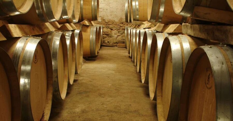 From Marseille: Aix en Provence Wine and Cheese Tour - From Marseille to Sainte-Victoire: how the day is paced