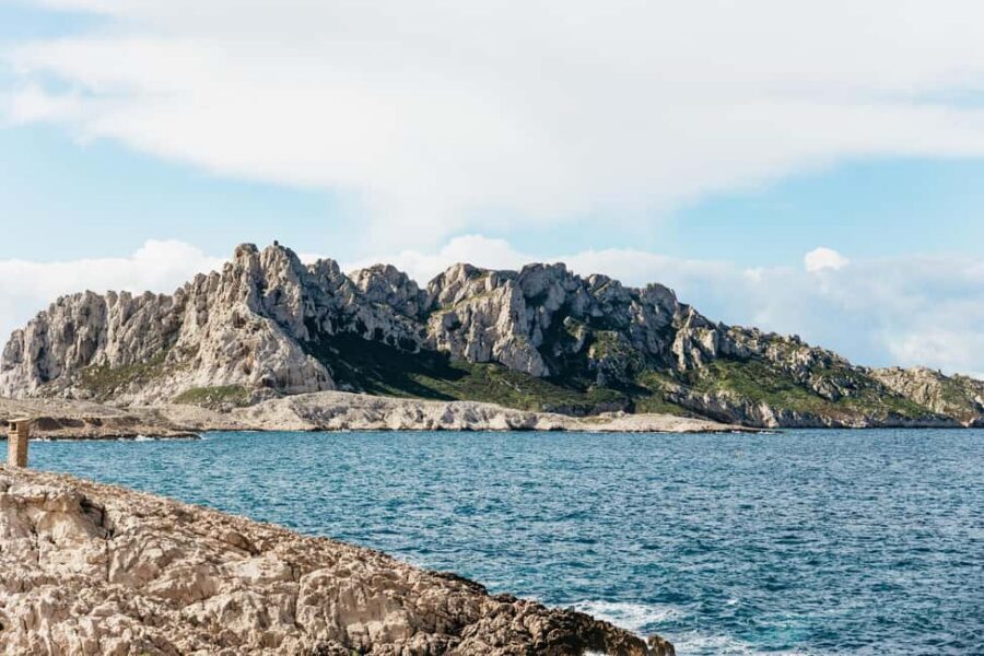 From Marseille: Guided E-Bike Tour to Calanque de Sormiou - Stop 1: EVTT Provence to the first taste of Calanques country