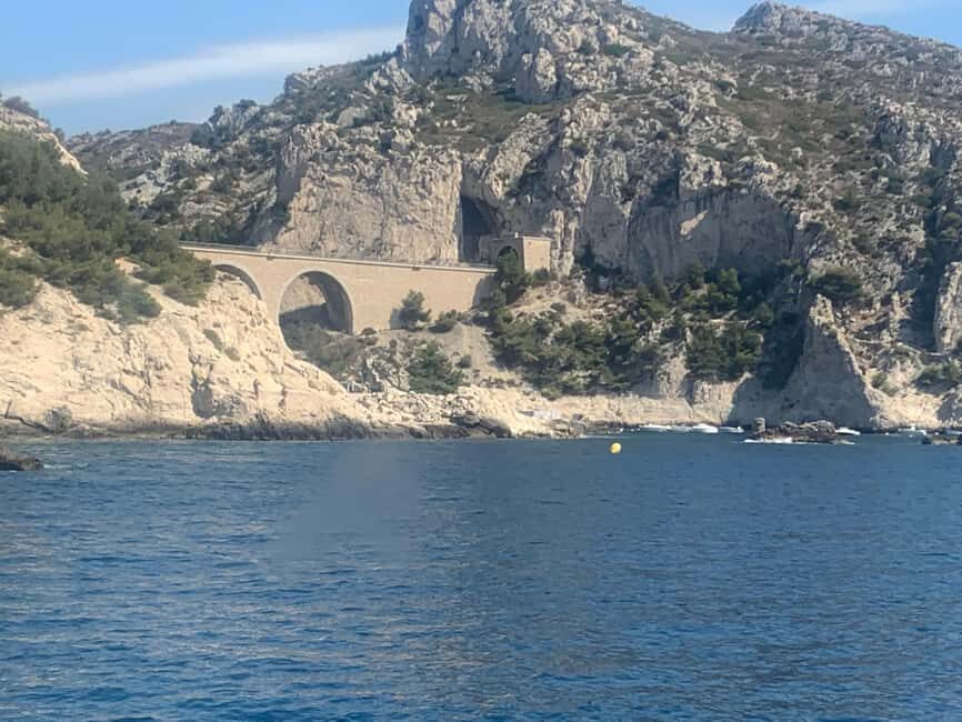 Full Day in Côte Bleue: Scenic Nature Walk and Boat Tour - Optional Calanques boat tour for €20: what it adds to the day