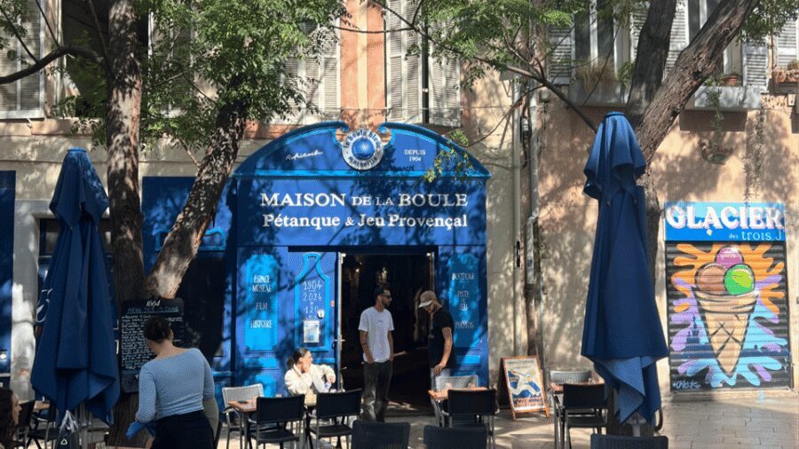 Guided tour in the heart of Marseille! - Languages and guide quality: what to expect in your session