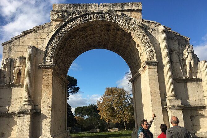 Les Baux de Provence : Wine day Tour : 7 hours - Value for $1,042.75 per group: what you’re really paying for