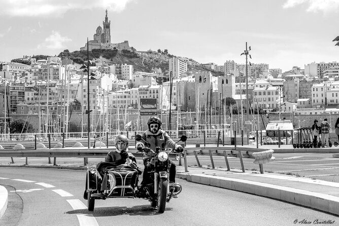 Marseille : 2-Hour Sidecar Sightseeing Tour - A traditional port in a picturesque setting