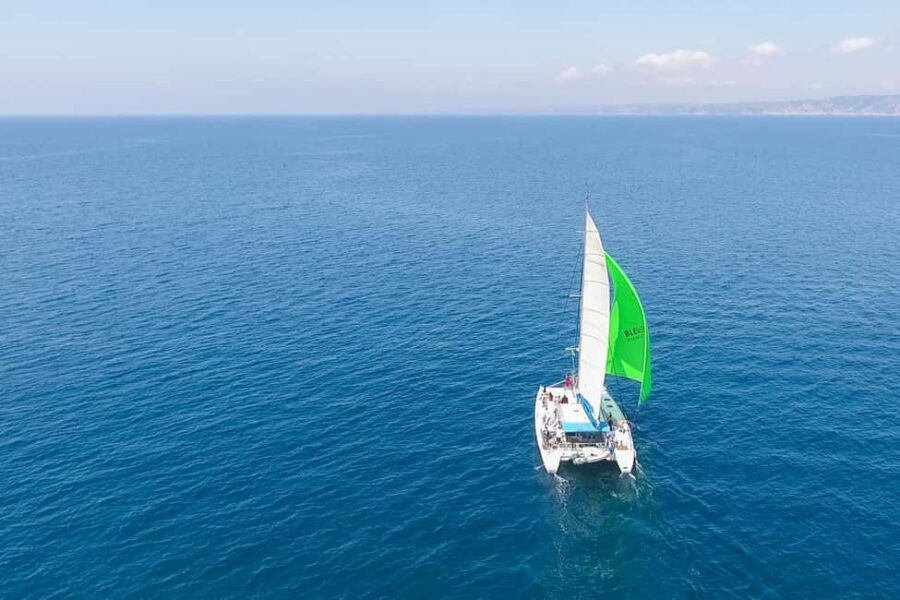 Marseille: Calanques Catamaran Cruise, Picnic, & Swimming - Riou Island: photos first, then a swim you’ll remember