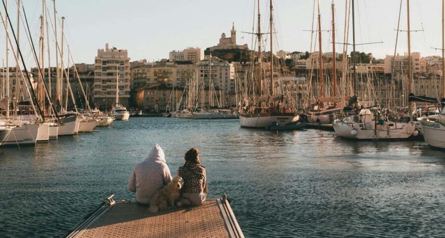 Marseille: Cosquer Cave Ticket & Panier District Audio Tour - Photos and pacing: fitting it into a real day