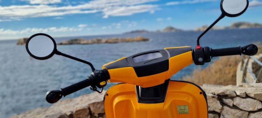 Marseille: Electric Motorcycle Rental with Smartphone Guide - Old Port to Le Panier to Canebière: city-core highlights at speed you control