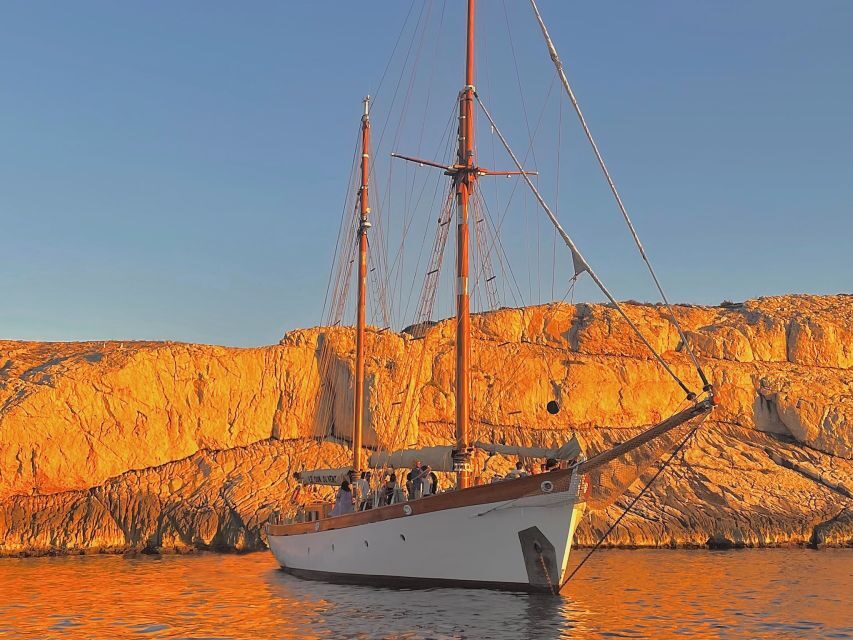 Marseille: Frioul Islands Sunset Cruise with Cocktail Dinner - Getting on board: Le Don Du Vent 1947, Old Port energy, and quick orientation