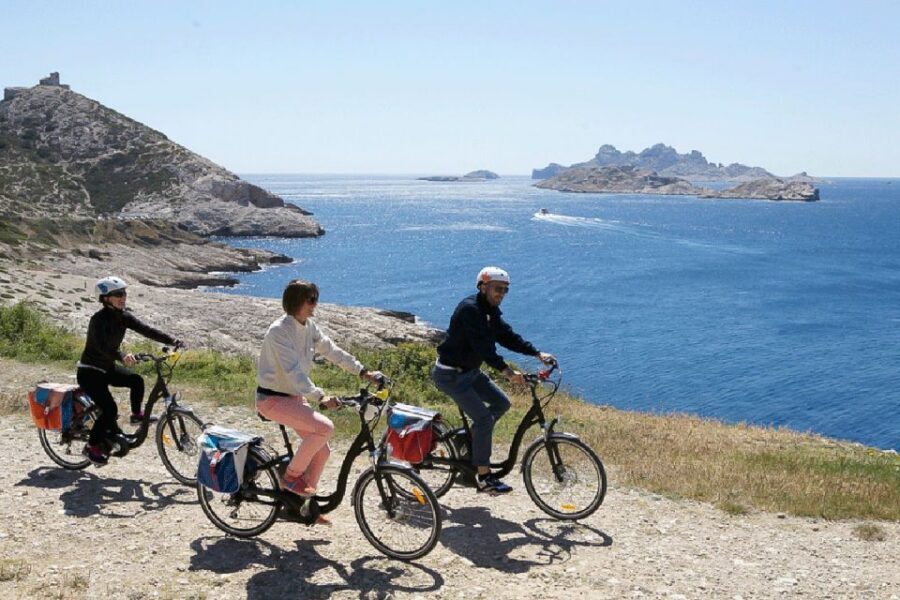 Marseille: Full-Day Guided E-Bike Coast & Calanques Tour - Callelongue Cove and the Calanques vibe: spectacular scenery, bike limits