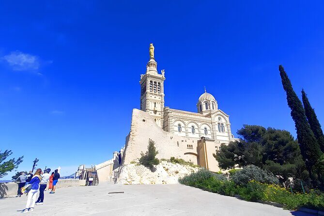 Marseille Guided Tour for 4 Hours with a Bilingual Local Guide - Basilique Notre-Dame de la Garde: panoramic views and the climb reality