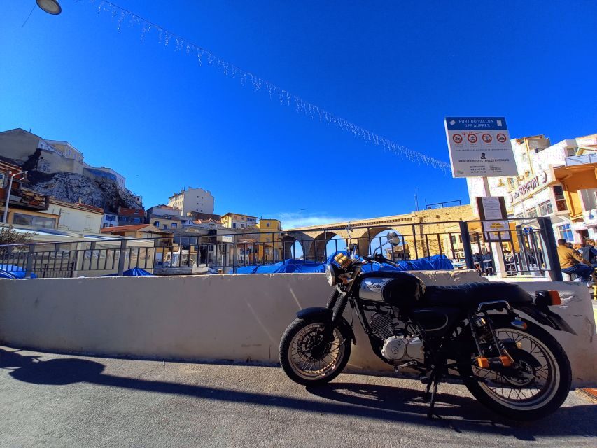 Marseille: Half-Day City Highlights Guided Walking Tour - Vallon des Auffes, Corniche Kennedy, and Plage des Catalans