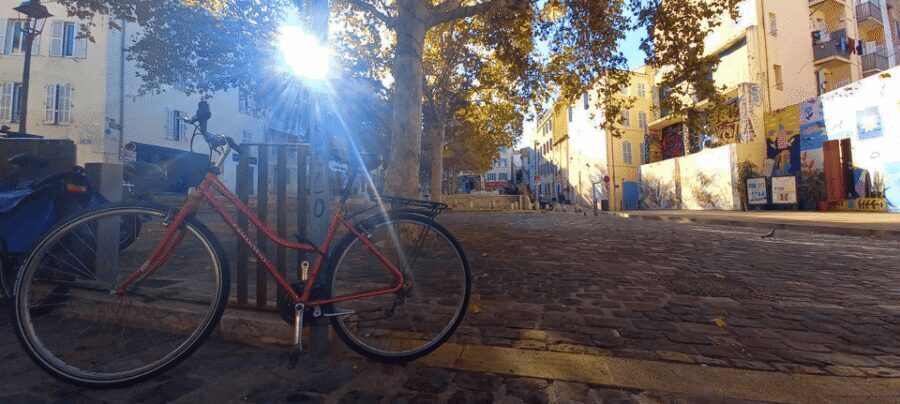 Marseille: Half-Day City Highlights Guided Walking Tour - Why Charles’s style makes this tour feel efficient
