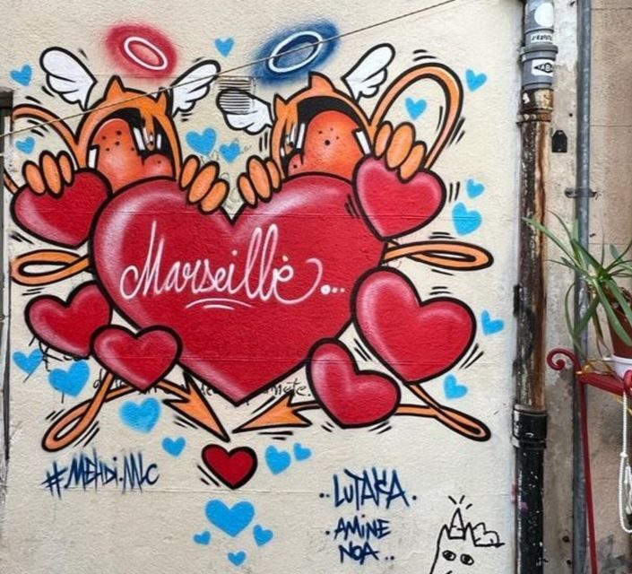 Marseille: Le Panier District 2-hour Guided Walking Tour - What to bring, and what the tour won’t carry for you
