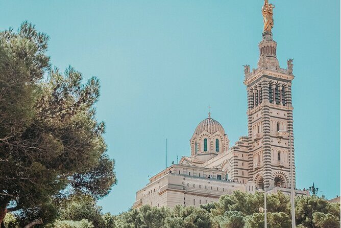 Marseille Scavenger Hunt and Sights Self-Guided Tour - Stop 3: Centre de la Vieille Charité and learning through what you see