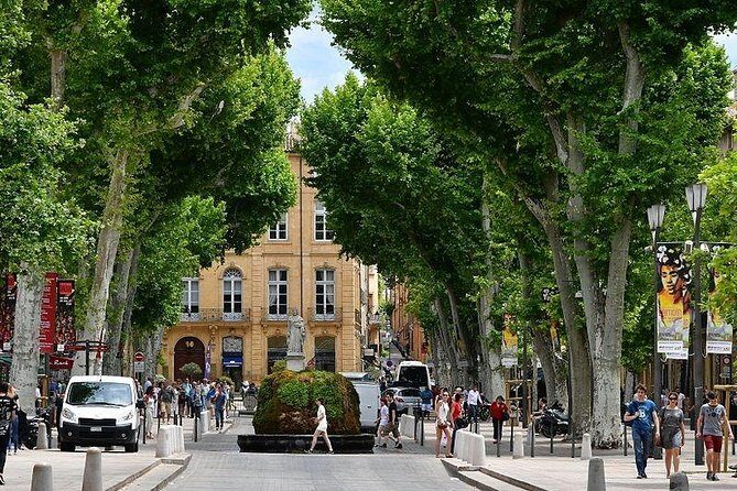 MARSEILLE Shore Excursion : Taste of Provence Aix and Cassis - Laid-back customization: what it means for your day