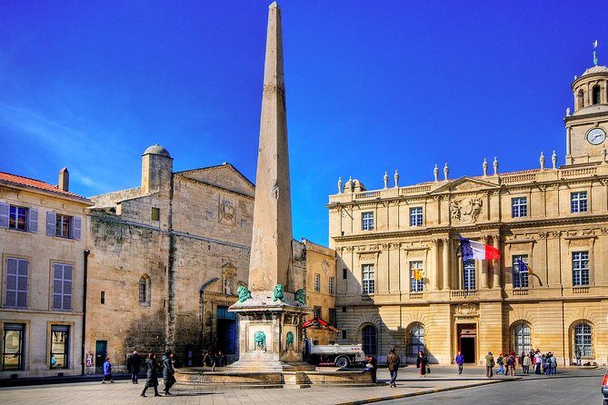 Private Day Trip to Arles Les Baux de Provence and Saint Remy de Provence - Transport and Timing: Where the 7½ Hours Actually Go