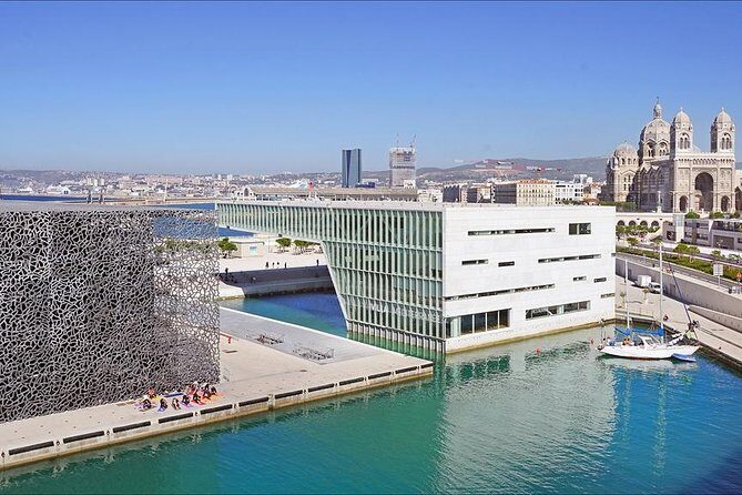 Private transfer by car: Airport from / to the City or Port of Marseille - Why This Private Marseille Transfer Beats Taxi Chaos