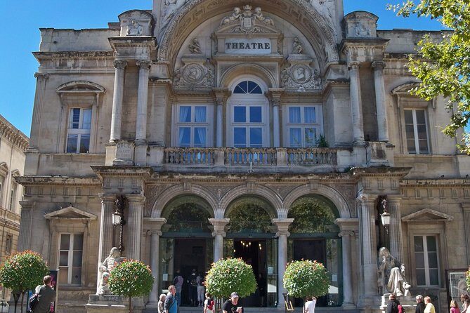 Private transfer by car: Marseille airport from or to Avignon - Who Should Book This Transfer (and Who Might Not Need It)