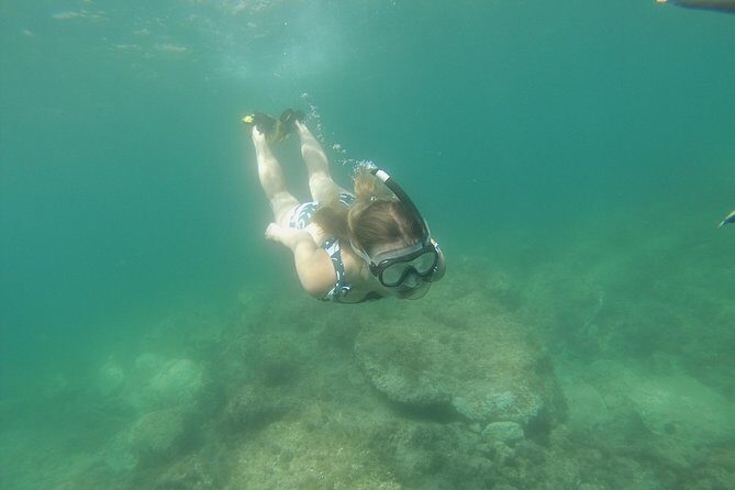 Rando-Palmée Getaway Around an island - Snacks and water: a real break, not an afterthought
