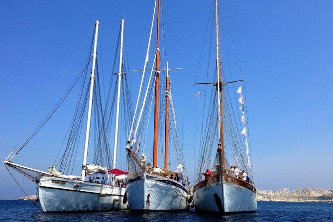 Sailing day in the heart of the Calanques - The Sailing Moment: Helping With Sails and Learning Navigation