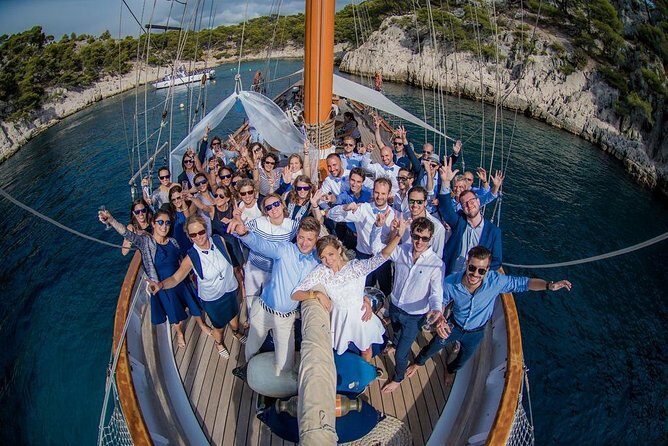 Sailing day in the heart of the Calanques - Weather, Timing, and the Cruise-Ship Reality Check