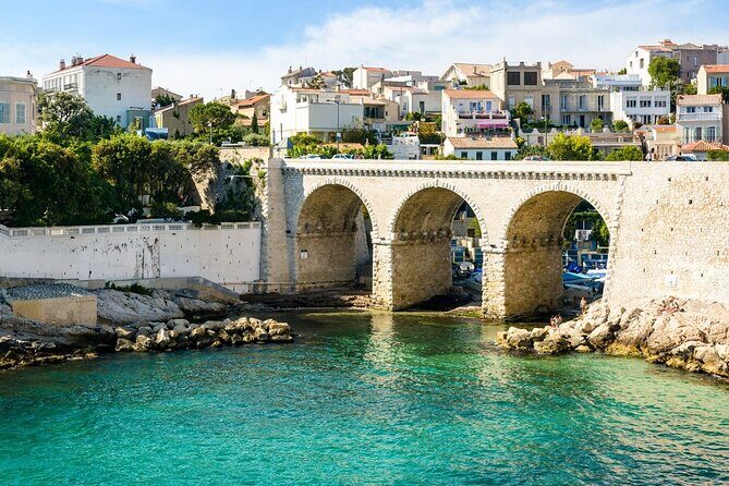 Sightseeing Tour of Marseille with a Private Driver - Corniche Kennedy to Pointe Rouge: coastline views in motion