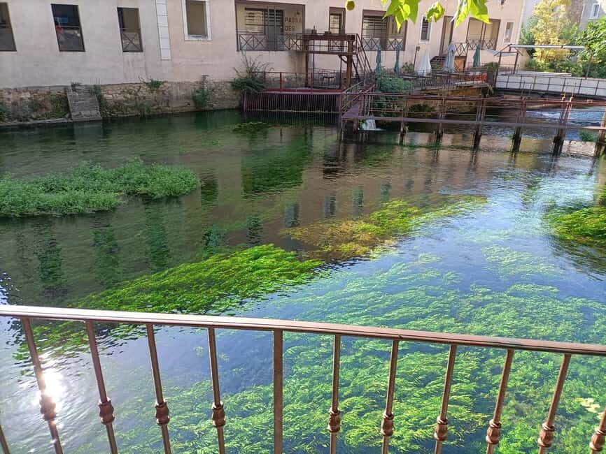 The most beautiful villages of Luberon - Fontaine de Vaucluse: the emerald spring moment you can’t fake