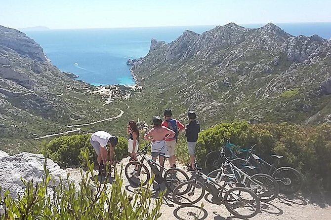 Ultimate Calanques Panoramic e-bike Ride – 3h (Small Group) - Getting started at 3 Av. d’Odessa: the ride starts before the park